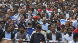 Teachers’ peaceful protest continues