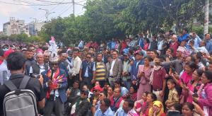 Teachers’ protest into 20th day, commuters hit hard by traffic hassle