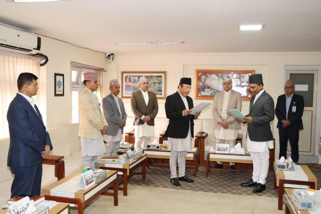 Chief Justice Raut administers oath of office to new NRB Governor