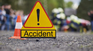 One dies, four receive injury in tractor accident