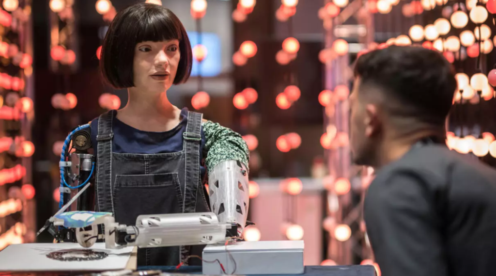 Humanoid robot says not aiming to ‘replace human artists’