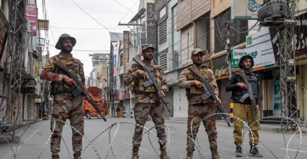 Pakistani separatists kill 9 bus passengers: govt