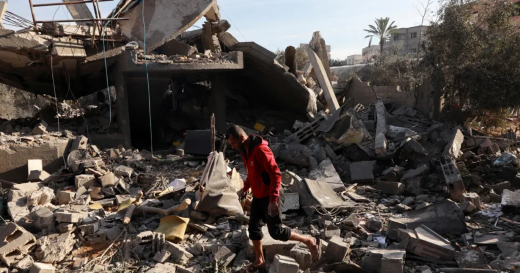 Israeli Strikes Kill 19 Palestinians in Gaza