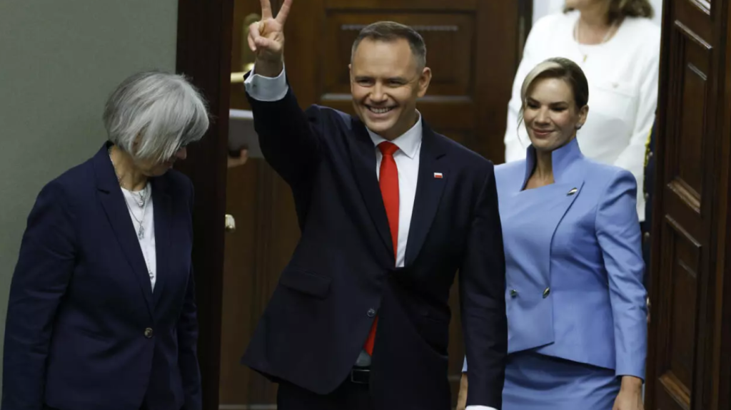 Pro-Trump nationalist becomes Poland’s new president