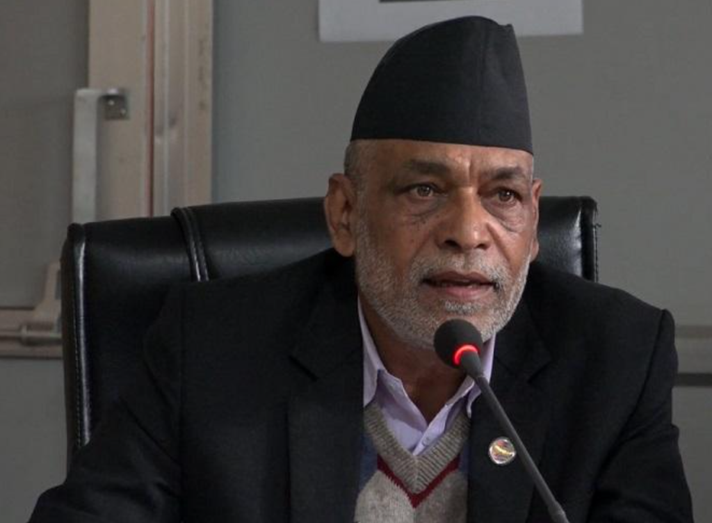 Fertilizer will be available in next ten days: Agriculture Minister
