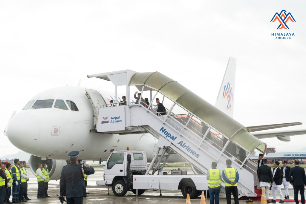 Rt. Hon. Prime Minister Flies with Himalaya Airlines to Tianjin