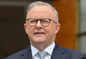 Australia welcomes Middle East peace plan, urging all parties to respect the terms