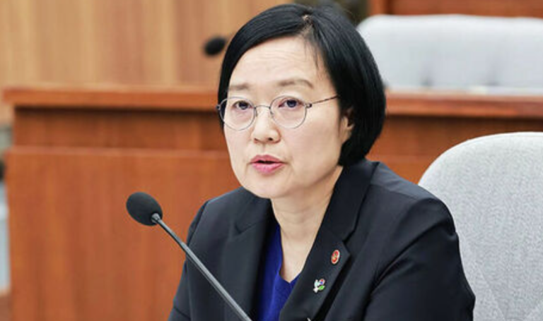 S. Korean President Approves Appointment of Han Seong-sook as Prime Minister